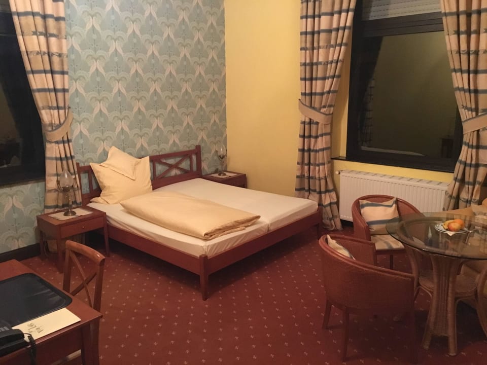 Gemütliches und bequemes Bett Hotel Alte Villa Ling