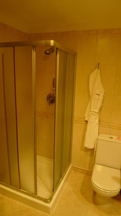 Dusche im Bad Iberostar Selection Parque Central