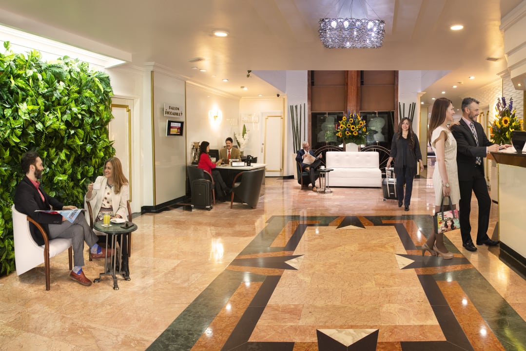 Lobby Lancaster House