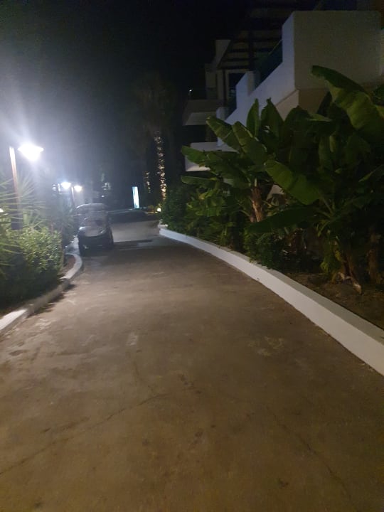 Gartenanlage alltoura Club Hotel Porto Angeli Beach Resort