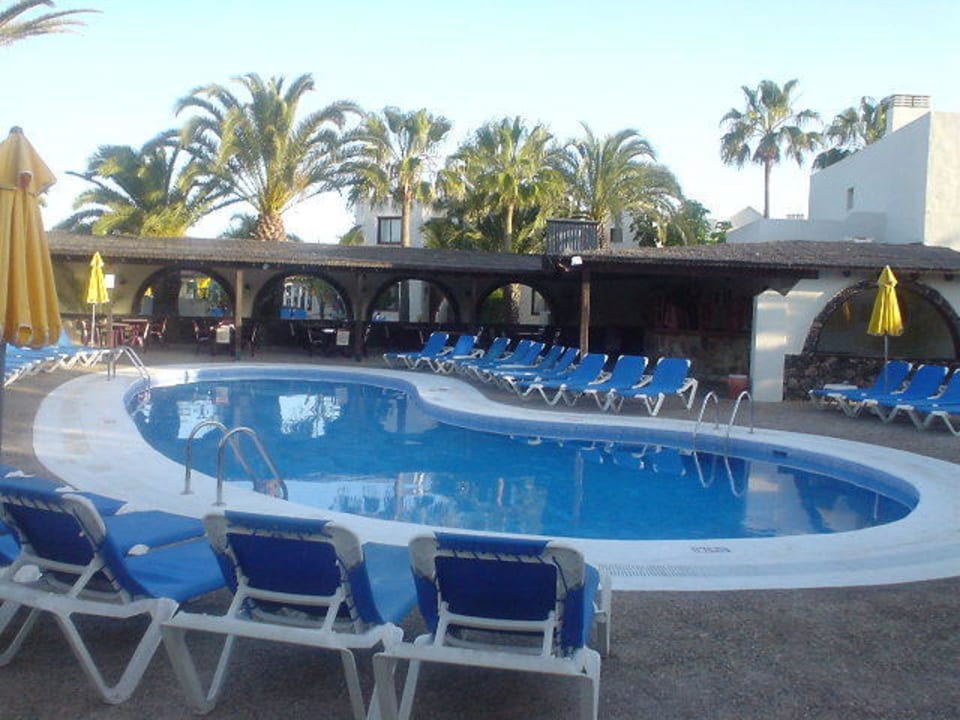 Pool an der Tropical Bar Alua Suites Fuerteventura