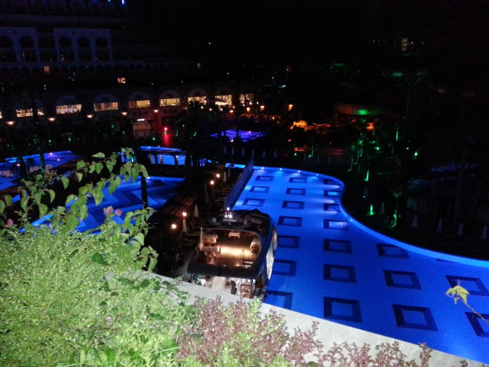 Nachts auf den poolbereich Crystal Sunset Pearl Collection