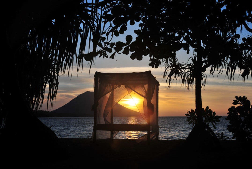 Blick auf den Vulkan Hotel Siladen Resort & Spa