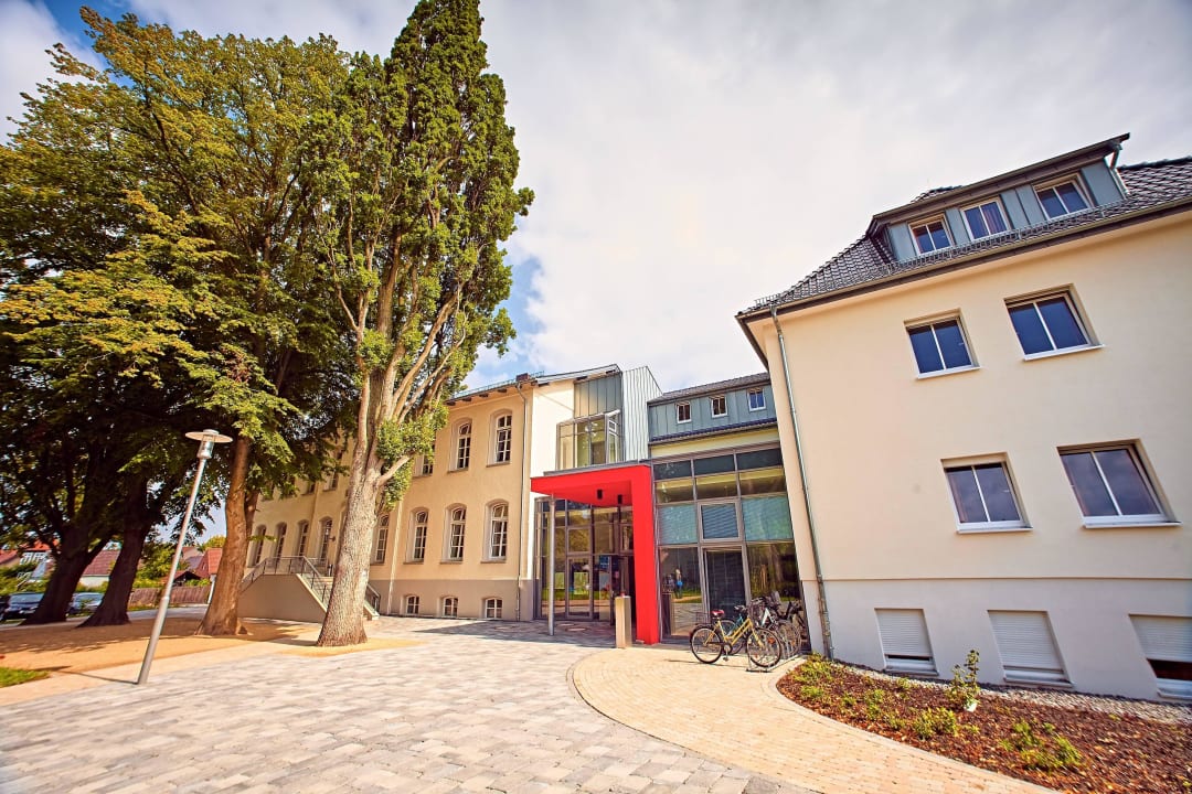 Außenansicht DJH Jugendgästehaus Petershagen