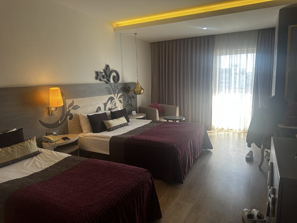 Zimmer Kirman Belazur Resort & Spa