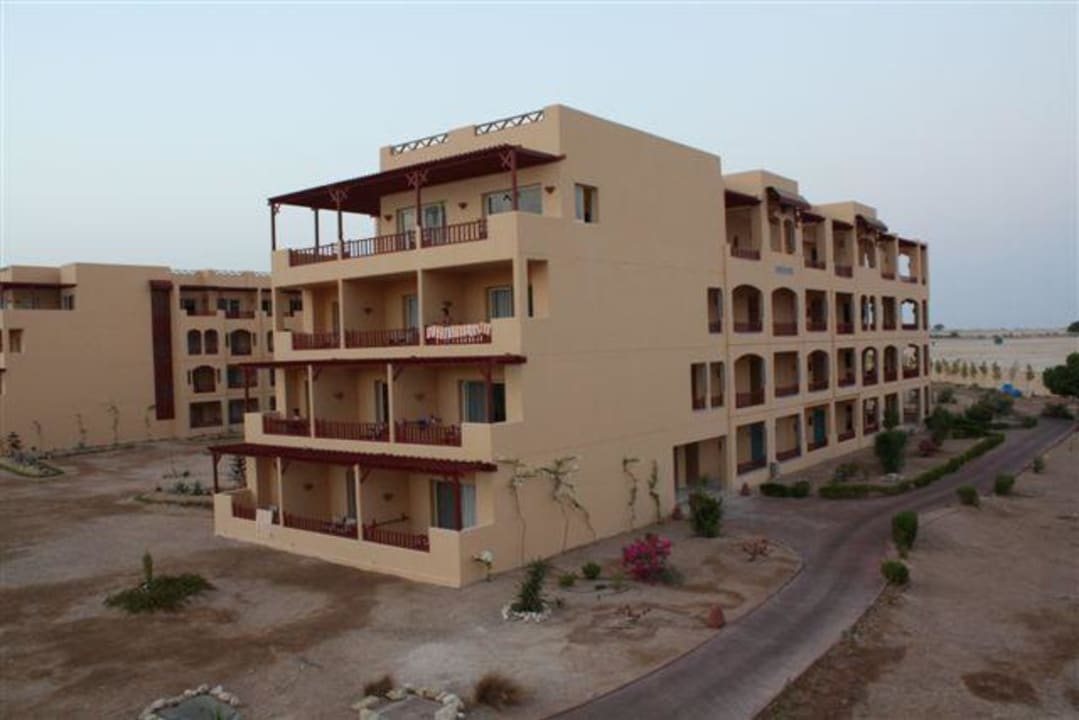 Block C ROBINSON SOMA BAY