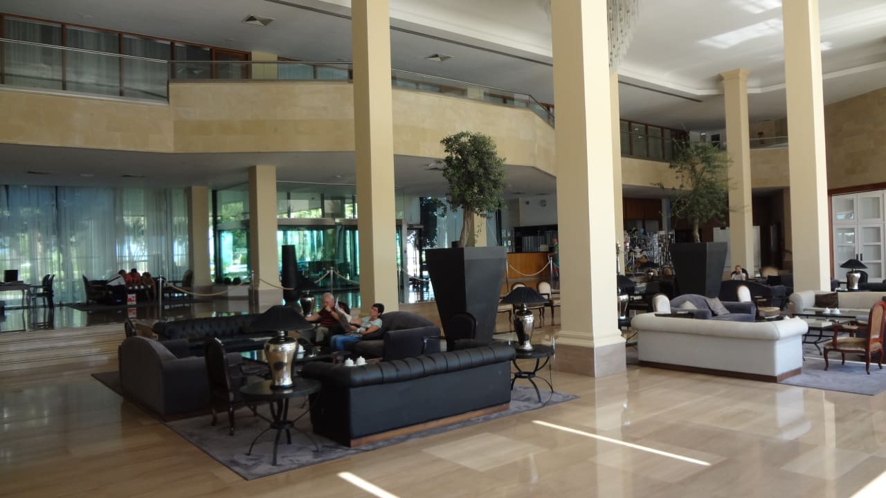 Lobby Hotel Grecian Park