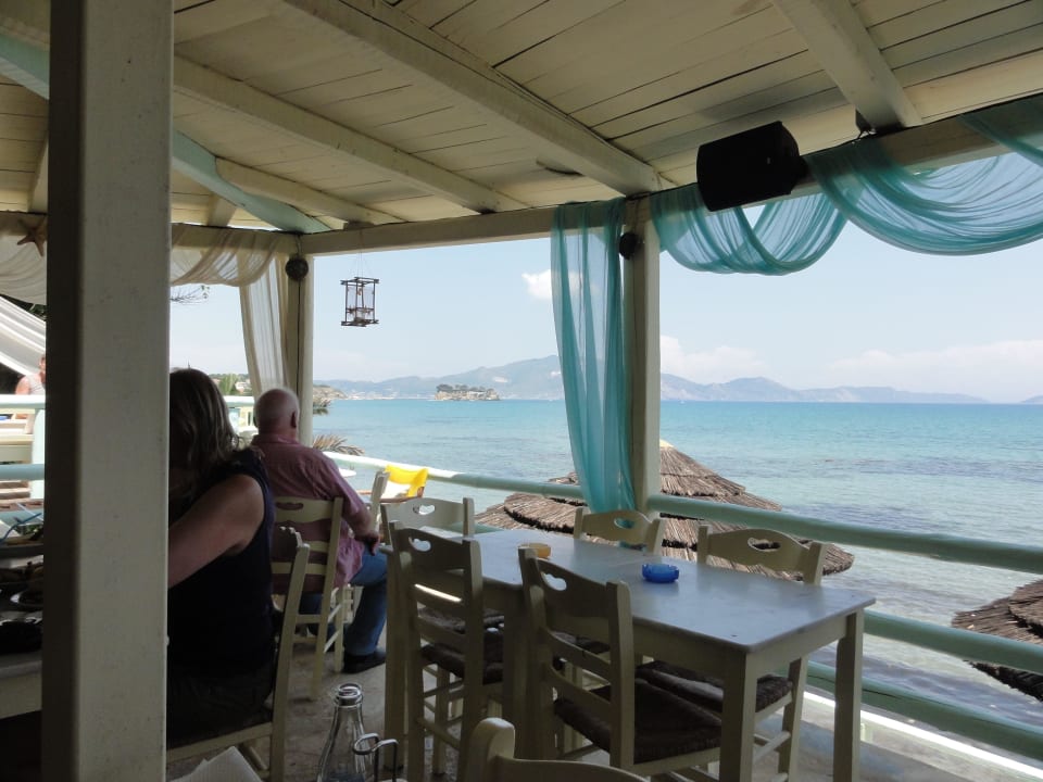 Die Strandbar Porto Koukla Beach