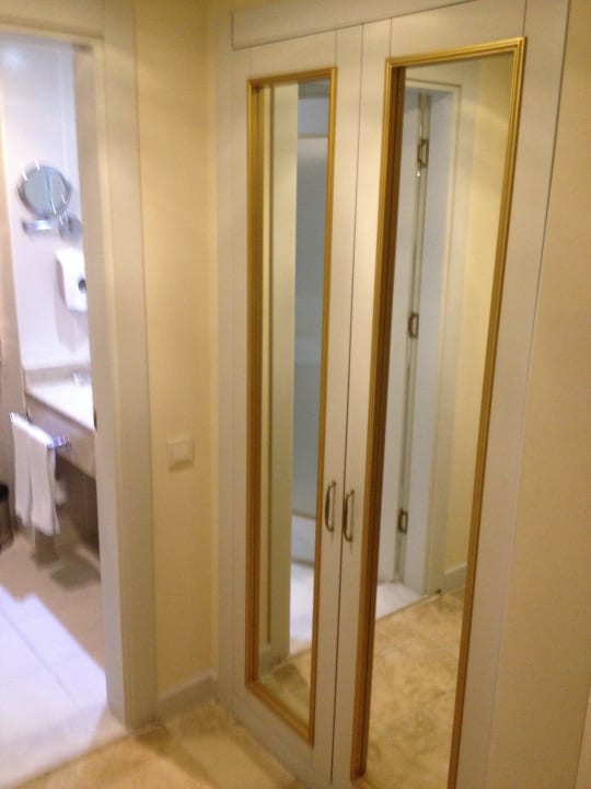 Schrank Diamond Excellence Resort & Spa