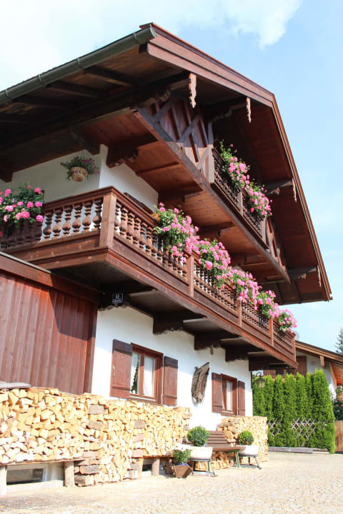 Holz vor der Hütt`n Ferienwohnung Magdalena