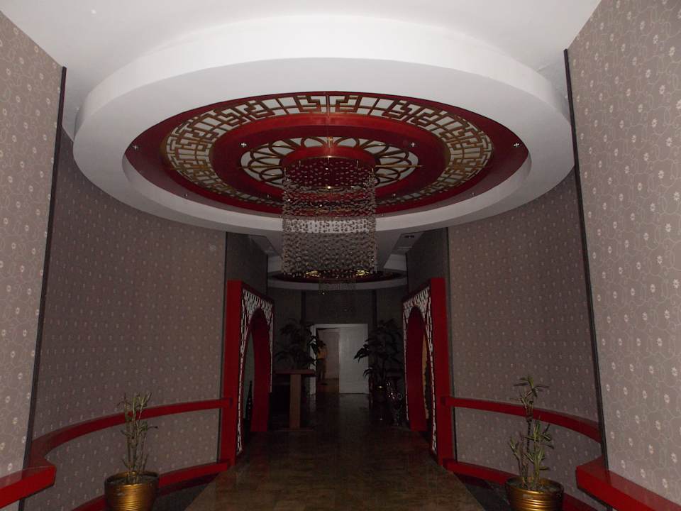 Итальянский ресторан: вход Siam Elegance Hotels & Spa