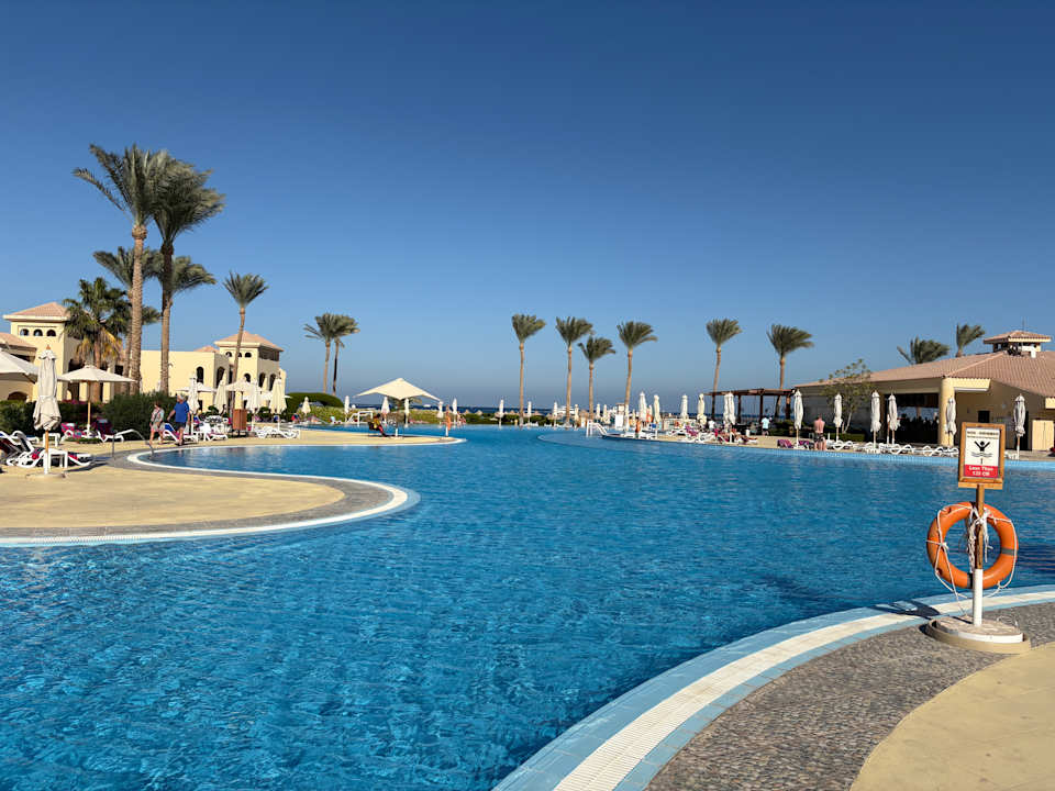 Pool Cleopatra Luxury Resort Makadi Bay