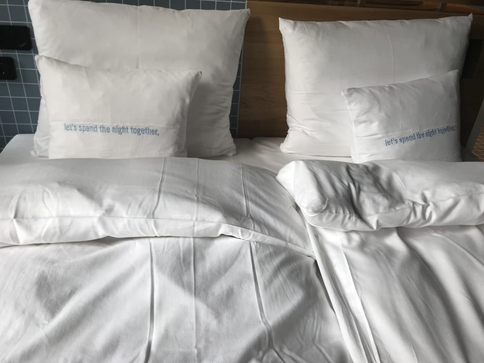 Zimmer 25hours Hotel The Circle