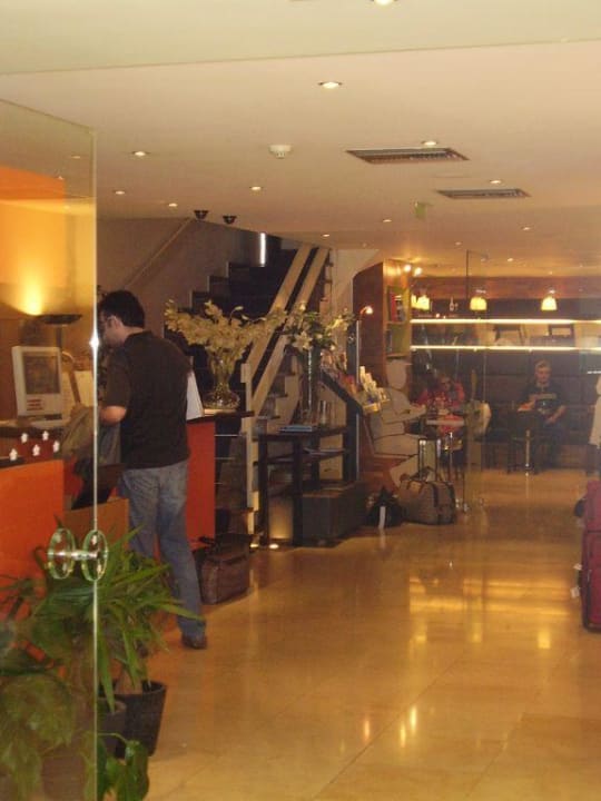 Polis Grand Hotel, Athen Polis Grand Hotel