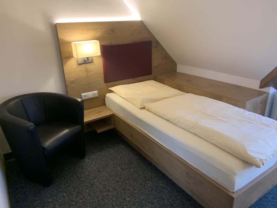 Zimmer Ruser's Hotel