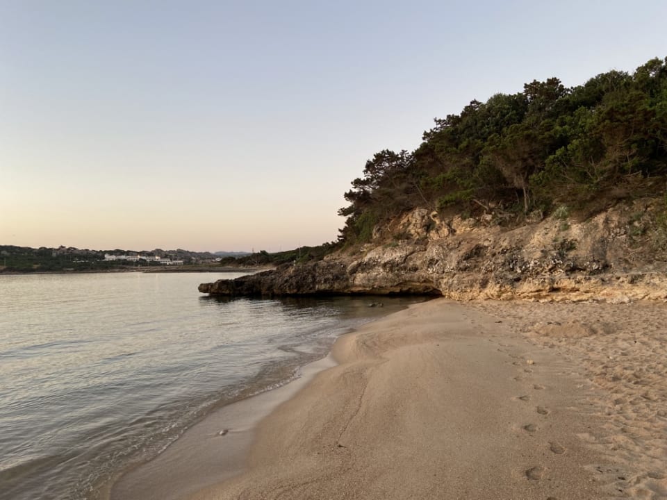 Strand Colonna Resort