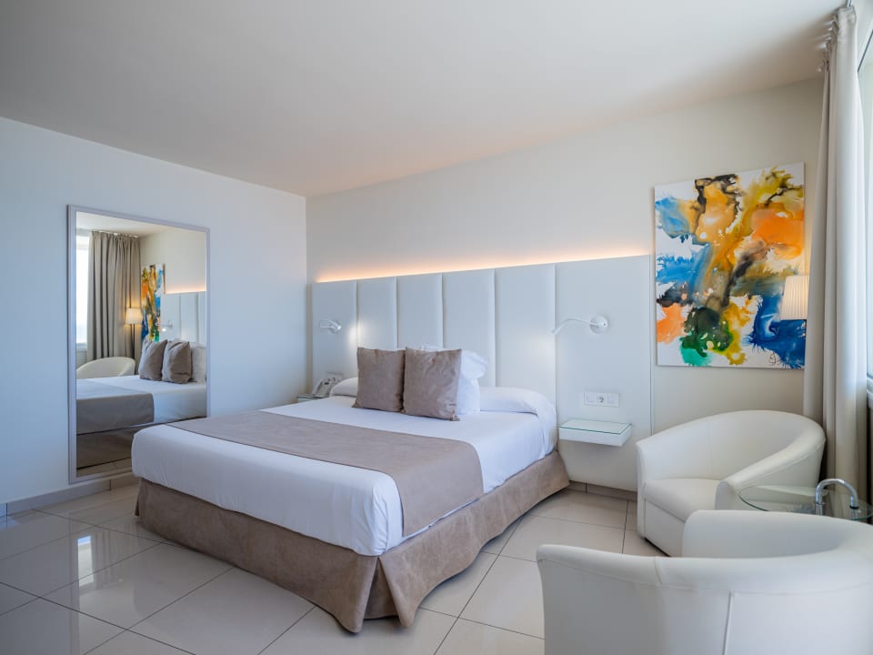 Zimmer On Hotels Oceanfront - Adults Only
