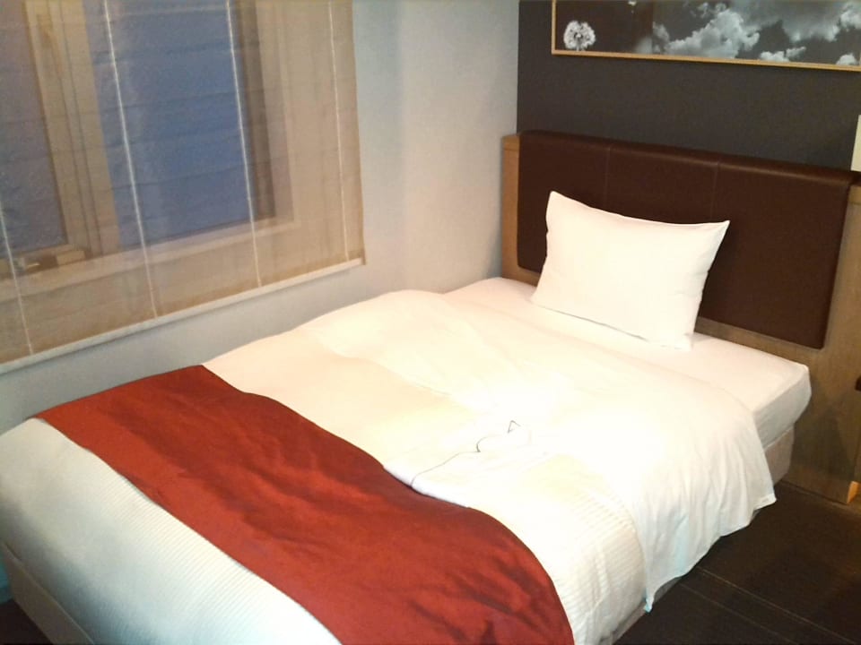 Bed Hakata Green Hotel Annex