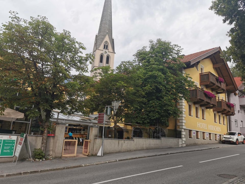 Außenansicht Hotel zum Hirschen