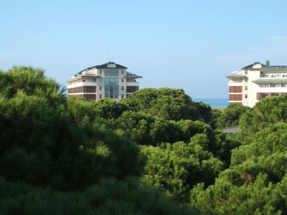 Sehr grüne Gartenanlage Voyage Belek Golf & Spa