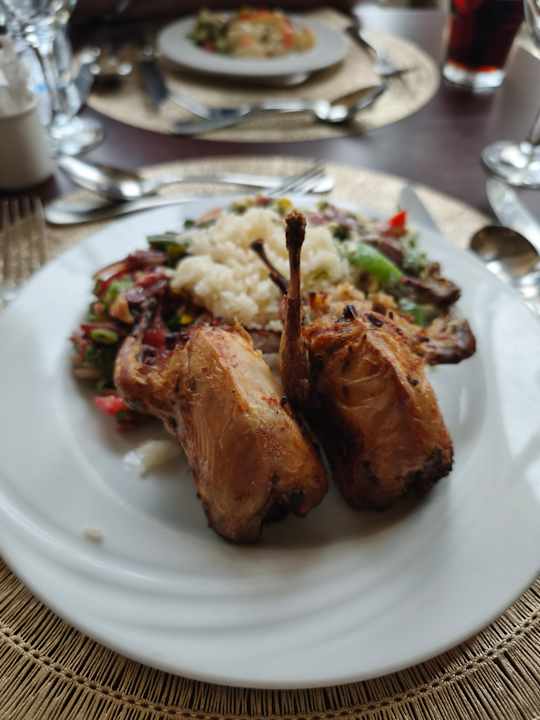 Gastro Kaisol Romance Resort