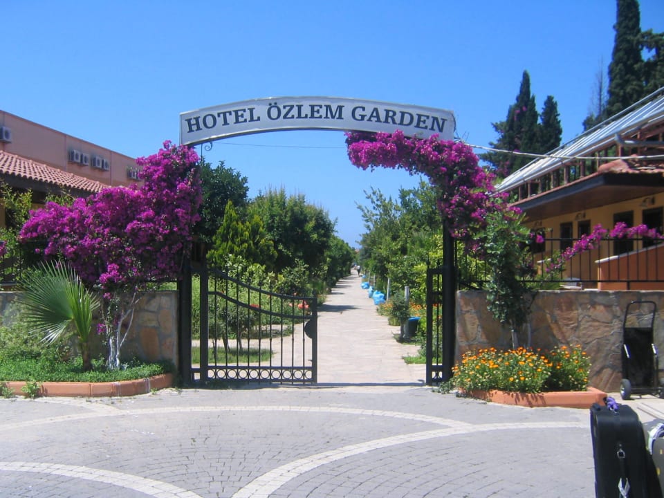 Eingang Özlem Garden Özlem Garden Hotel