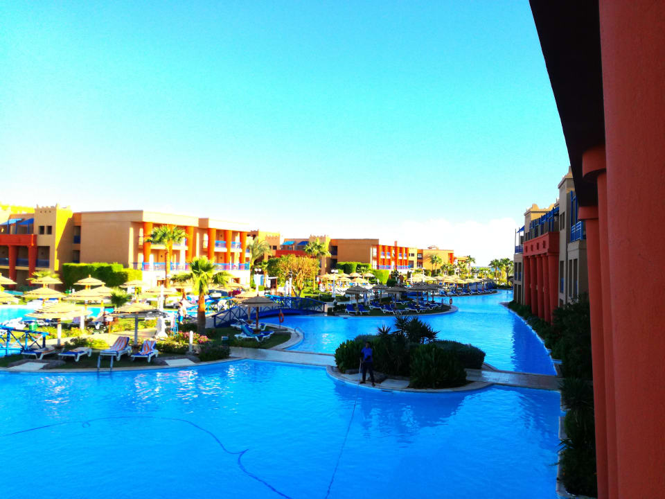 Pool Hotel Titanic Palace