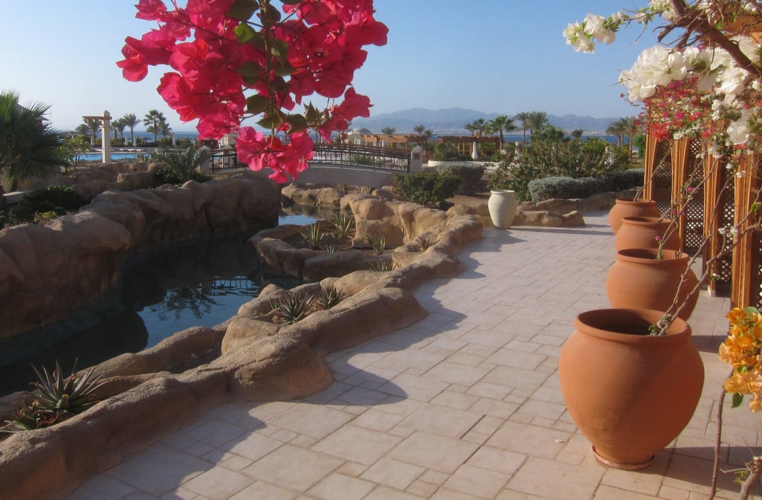 Am Lazy River Hotel Kempinski Soma Bay