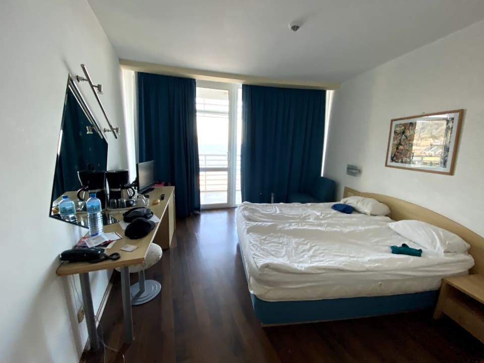 Zimmer Effect Grand Victoria Hotel