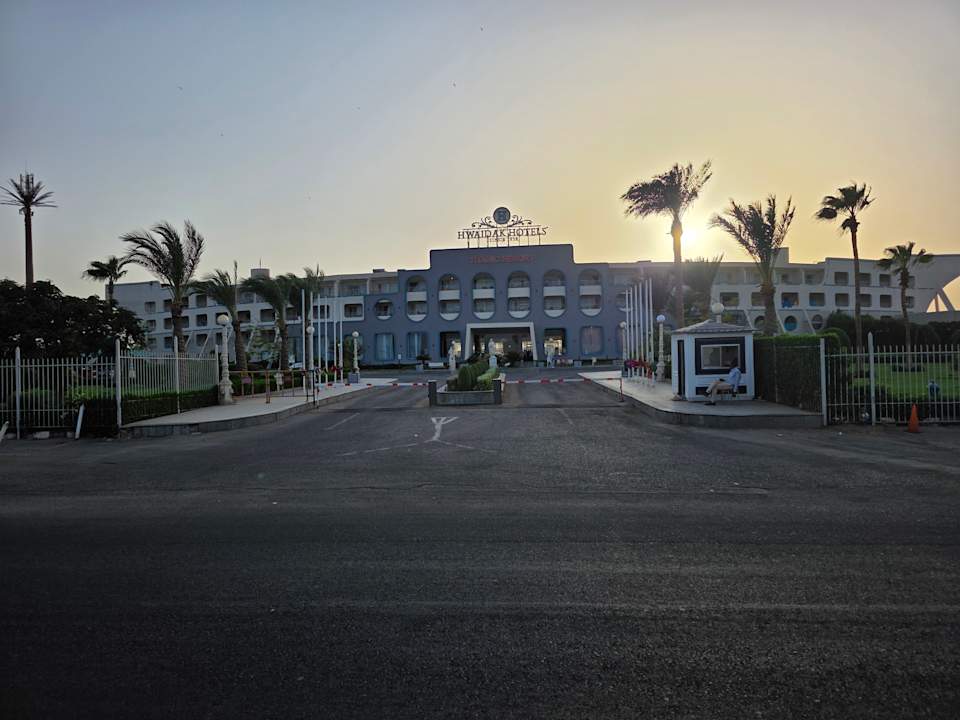 Außenansicht Titanic Resort & Aqua Park