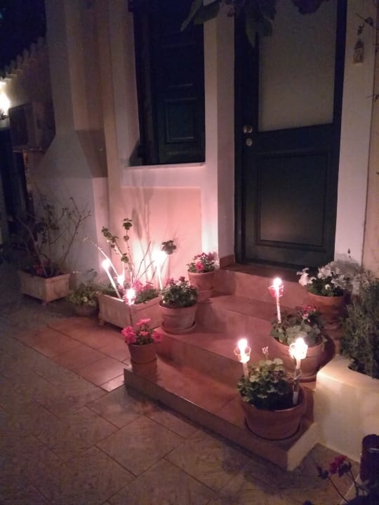 Sonstiges Twin House