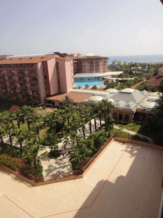 Widok z ostatniego piętra  Selge Beach Resort