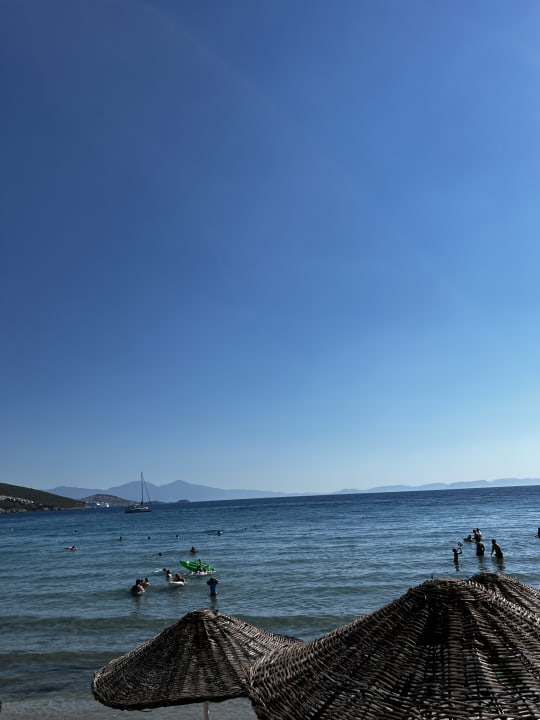 Strand Tusan Beach Resort