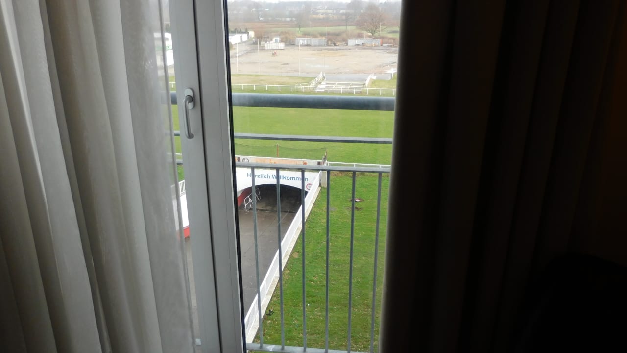 Ausblick NH Hamburg Horner Rennbahn