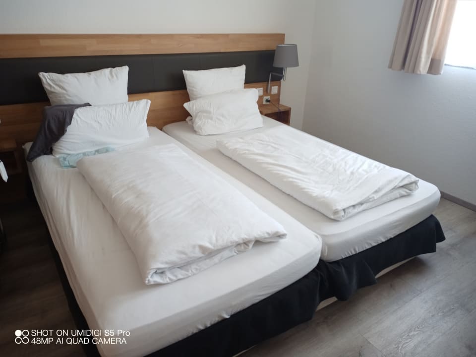 Zimmer Hotel in Laisen