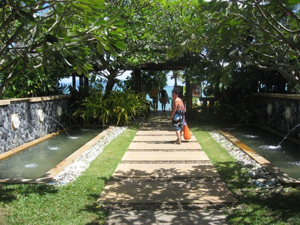 Auf dem Weg zum Strand Bandara Spa Resort & Pool Villas, Samui