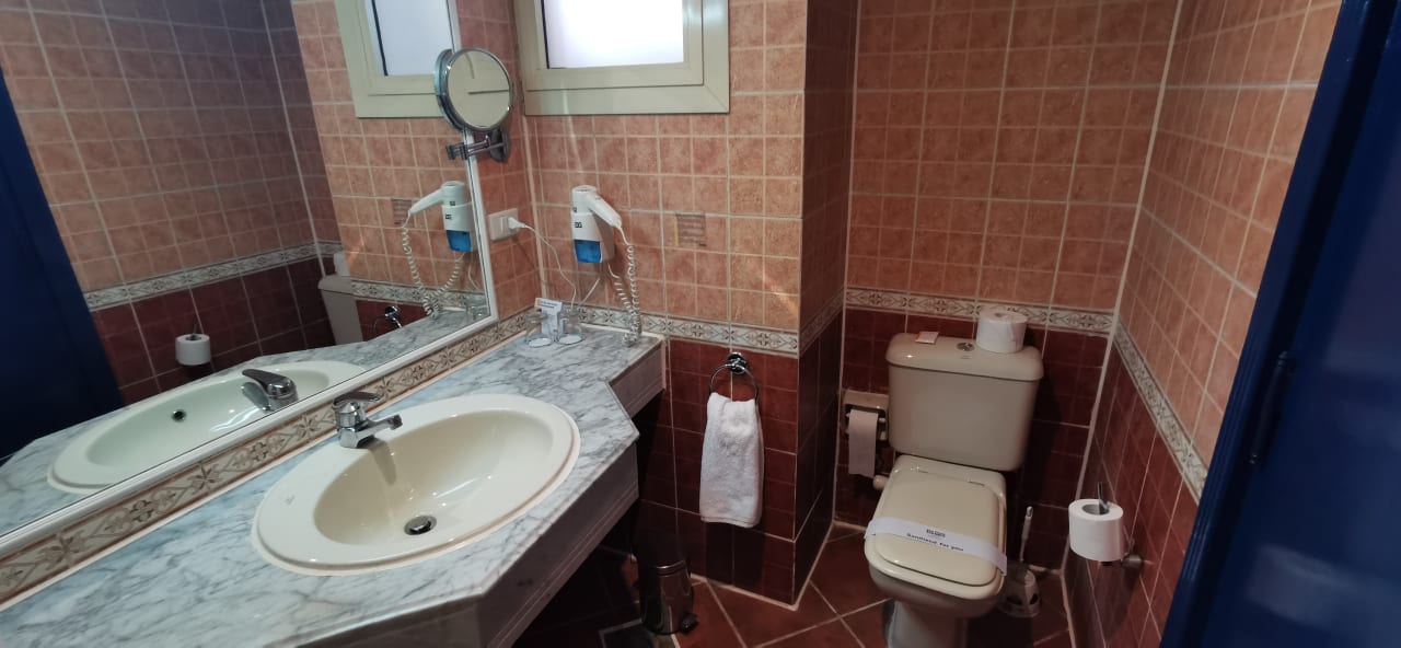 Zimmer Three Corners Equinox Beach Resort