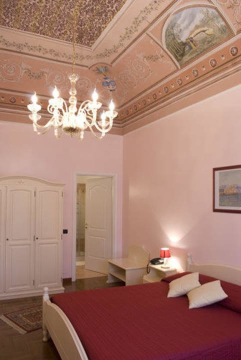 Camera rosa Alhambra Charme B&B