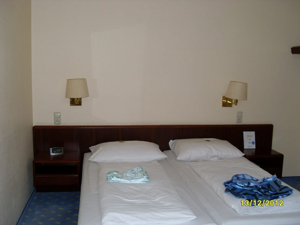 Schlafbereich im Komforzimme3r Göbel's Seehotel Diemelsee