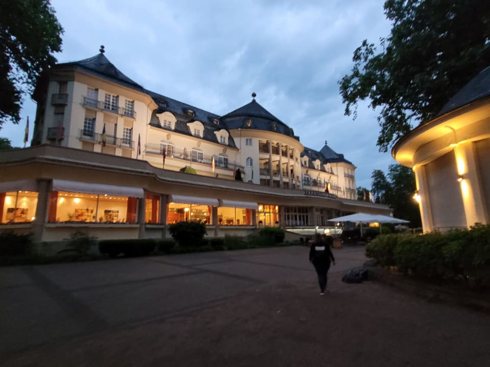 Außenansicht Parkhotel Kurhaus