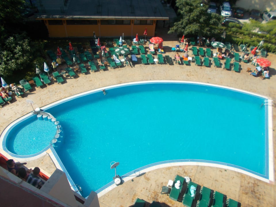Basen Hotel Mena Palace