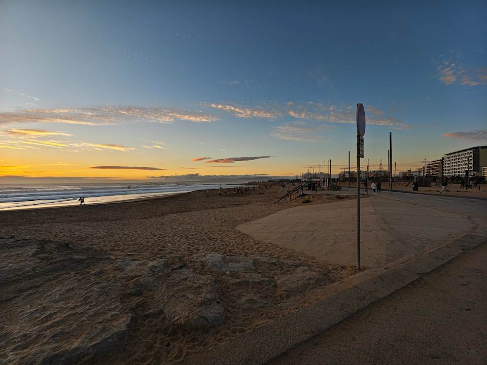 Strand Tryp Lisboa Caparica Mar