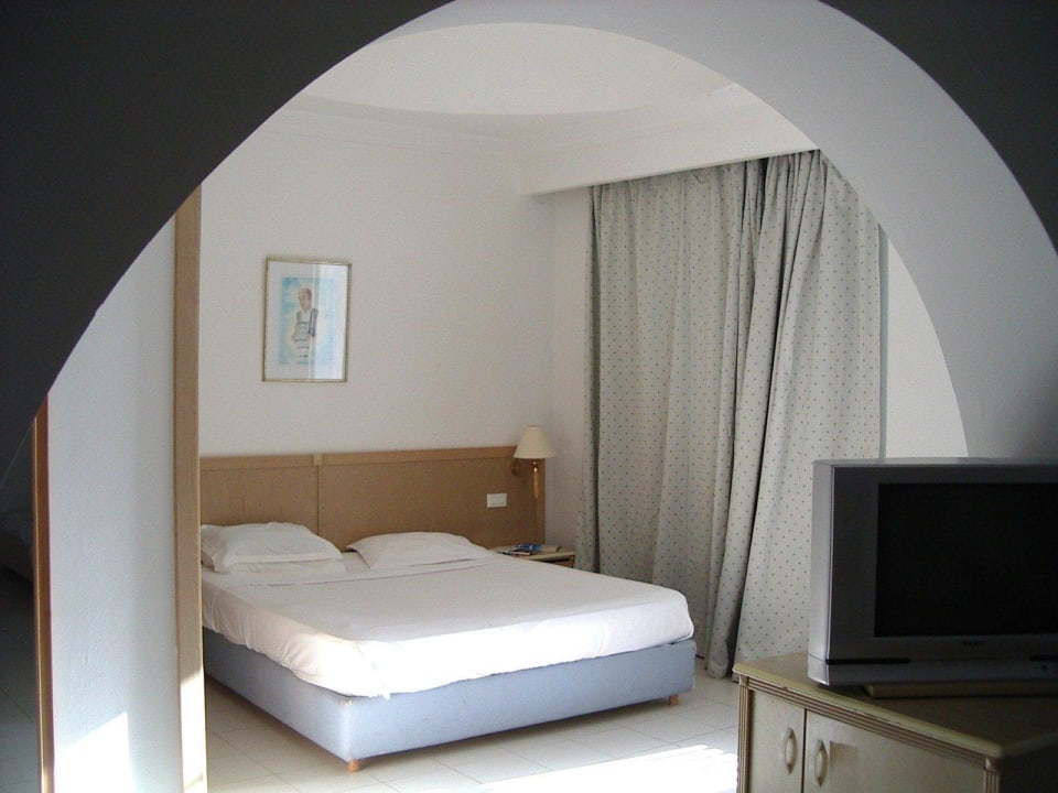 Schlafzimmer Hotel El Mouradi Djerba Menzel
