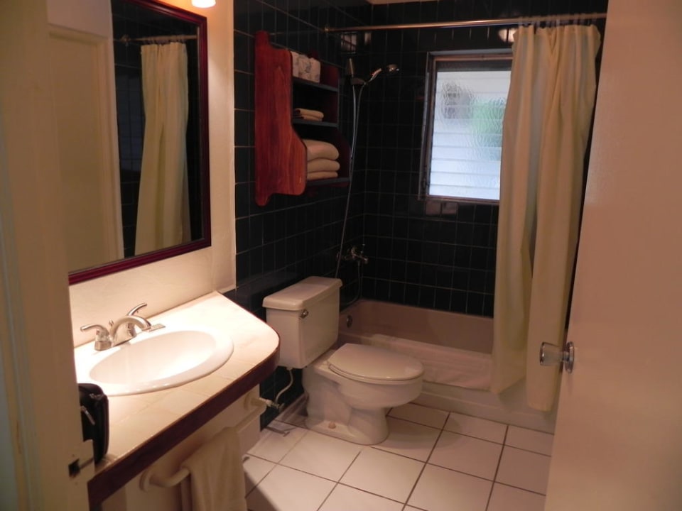 Badezimmer im Bungalow Hotel Stella Maris Resort