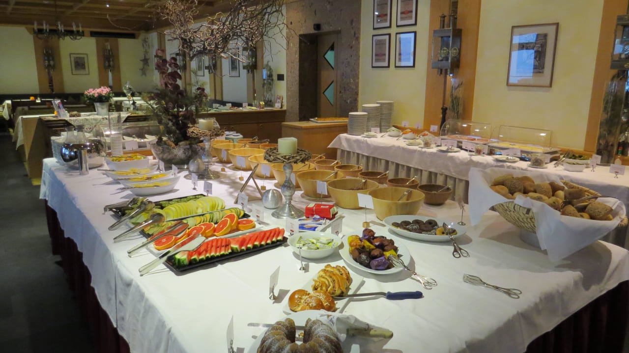 Frühstücksbuffet Hotel Inntaler Hof