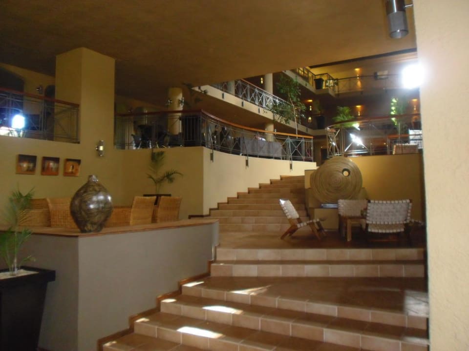 Lobby Mauricia Beachcomber Resort & Spa