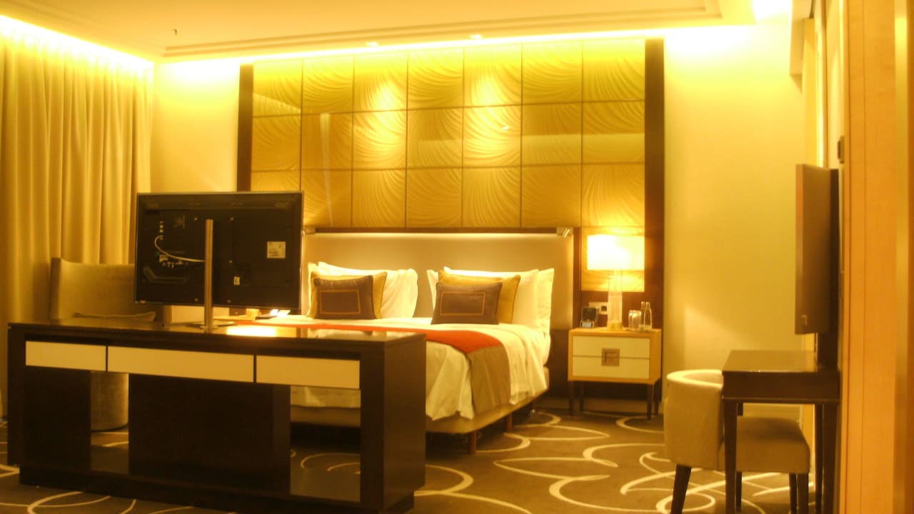 Junior Suite abends Waldorf Astoria Berlin