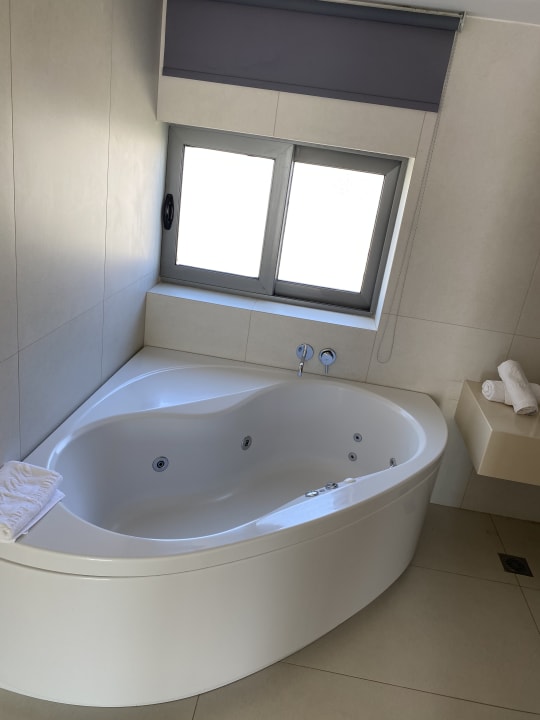 Zimmer The Ixian Grand & All Suites