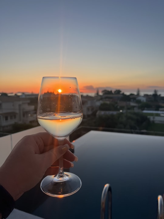 Ausblick Thimios Acharavi Suites