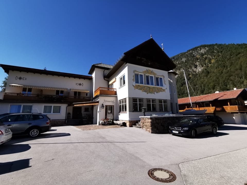 Außenansicht Verwöhnhotel Kristall